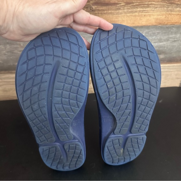 OOFOS OOAH Men's 11 Women’s 13 Navy Slide Sandal Comfort Slip-On Recovery Shoes - Picture 8 of 9
